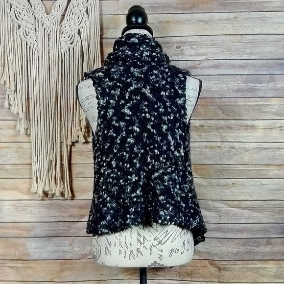 Nordstrom | Kensie Marled Knit Sleeveless Vest - Picture 5 of 8